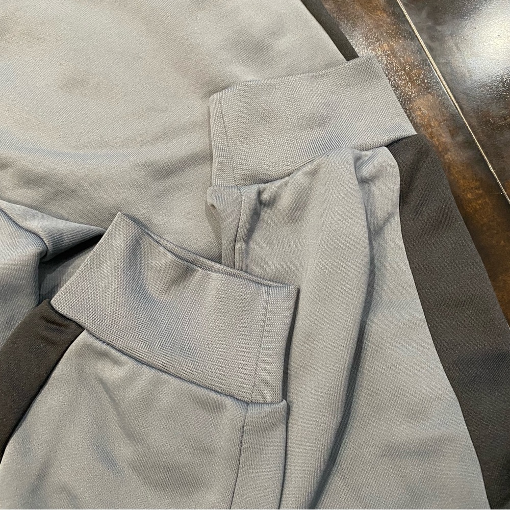 EA7 Emporio Armani Gray Sweatpants Size S - Picture 7 of 11